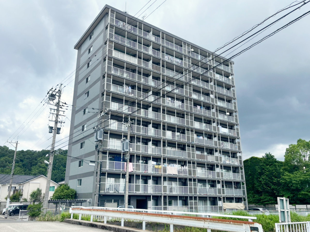 セシーズ福井越前花堂